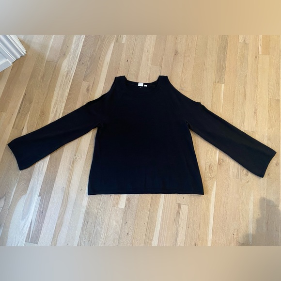 Gap fine merino wool cold shoulder sweater size M - Picture 8 of 9